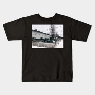 Snowy Connecticut Farmhouse in December Kids T-Shirt